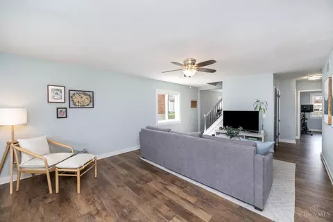 Living - 8517 Wicklow Ave, Cincinnati, OH 45236 photo 2 of 2