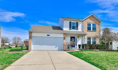 576 Blue Spruce Pl, Trenton, OH 45067