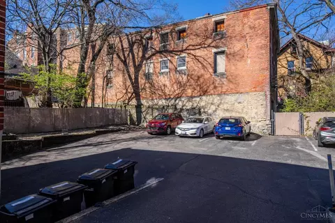 2909 Euclid, Cincinnati, OH 45219 photo 4