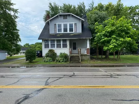 107 College Ave, Sardinia, OH 45171