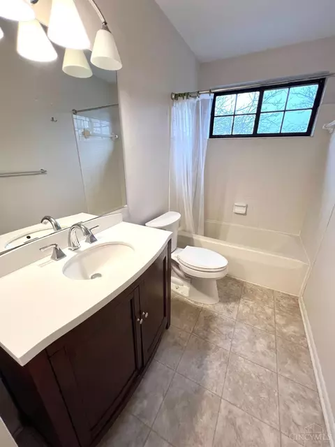 2899 Phaeton Ln, Maineville, OH 45039 photo 14