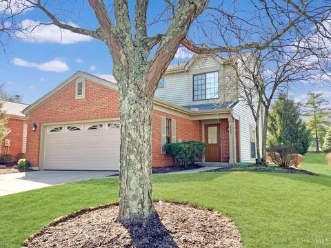 2899 Phaeton Ln, Maineville, OH 45039