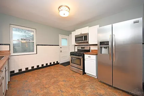 3134 Macarthur Ct, Cincinnati, OH 45211 photo 12