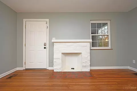 3134 Macarthur Ct, Cincinnati, OH 45211 photo 7
