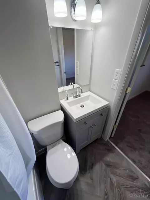 4451 Hall St, Cincinnati, OH 45244 photo 16