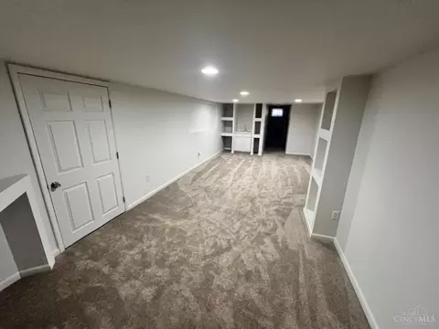 4451 Hall St, Cincinnati, OH 45244 photo 18
