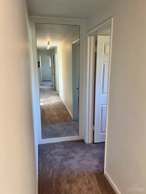 4451 Hall St, Cincinnati, OH 45244 photo 10