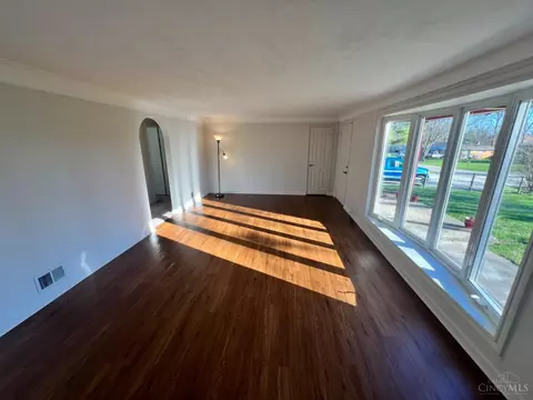 4451 Hall St, Cincinnati, OH 45244 photo 3