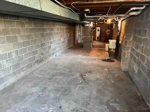4451 Hall St, Cincinnati, OH 45244 photo 30