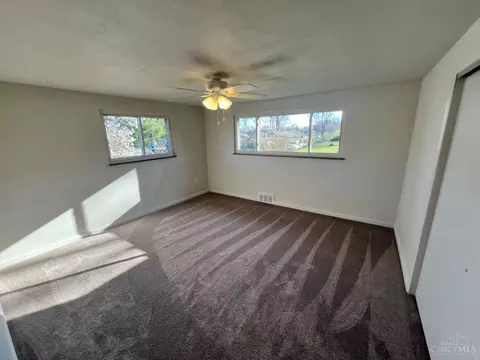 4451 Hall St, Cincinnati, OH 45244 photo 13