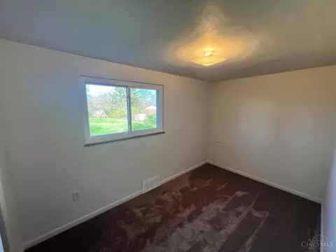4451 Hall St, Cincinnati, OH 45244 photo 11