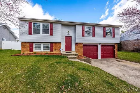 11378 Kenshire Dr, Forest Park, OH 45240
