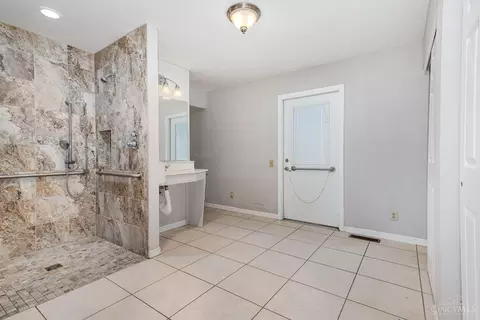 2094 Gardner Rd, Hamilton, OH 45013 photo 15