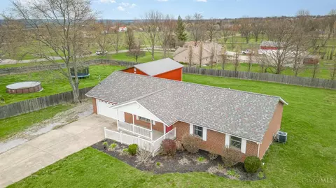 2094 Gardner Rd, Hamilton, OH 45013 photo 3