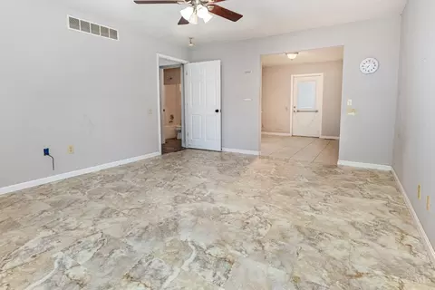 2094 Gardner Rd, Hamilton, OH 45013 photo 13
