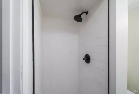 Bath - 4986 Ridgecrest Dr, Blue Ash, OH 45242 photo 11 of 11