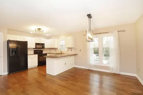 4229 Cannon Gate Dr, Cincinnati, OH 45245 photo 8