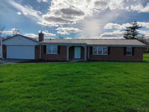 6585 Taylor Pike, Blanchester, OH 45107