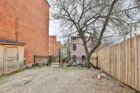 Exterior - 550 Milton St, Cincinnati, OH 45202 photo 8 of 8