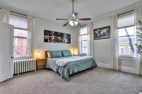 Bedroom - 550 Milton St, Cincinnati, OH 45202 photo 1 of 5