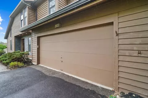 Exterior - 7020 Royalgreen Dr, Cincinnati, OH 45244 photo 10 of 10