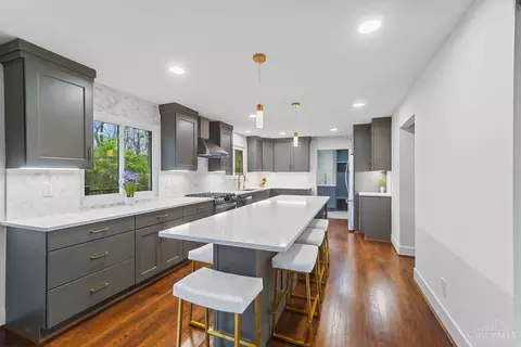 Kitchen - 7020 Royalgreen Dr, Cincinnati, OH 45244 photo 1 of 5