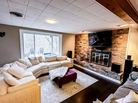 626 Doepke Ln, Cincinnati, OH 45231 photo 14