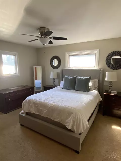 626 Doepke Ln, Cincinnati, OH 45231 photo 9