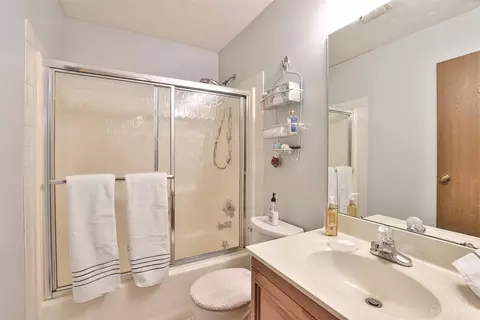 1680 Devils Backbone Rd #10, Cincinnati, OH 45233 photo 17