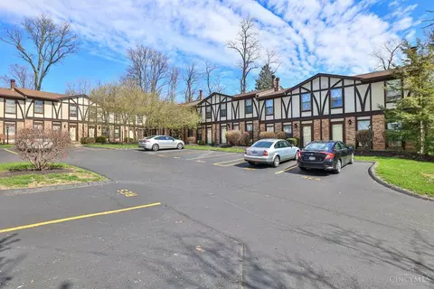 1680 Devils Backbone Rd #10, Cincinnati, OH 45233