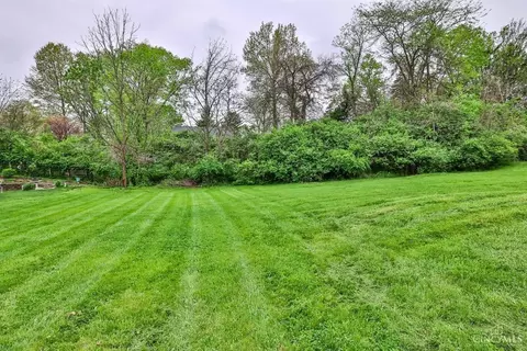 0 Ashley Ln, Wyoming, OH 45215