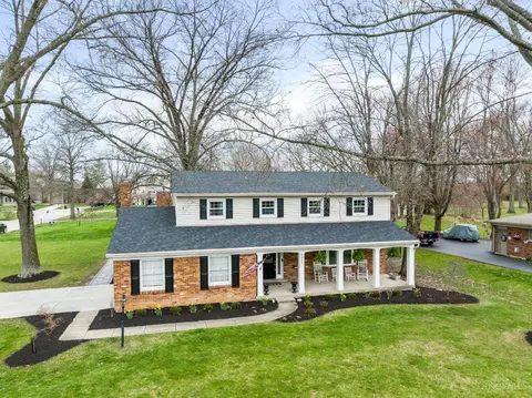 9955 Zig Zag Rd, Montgomery, OH 45242