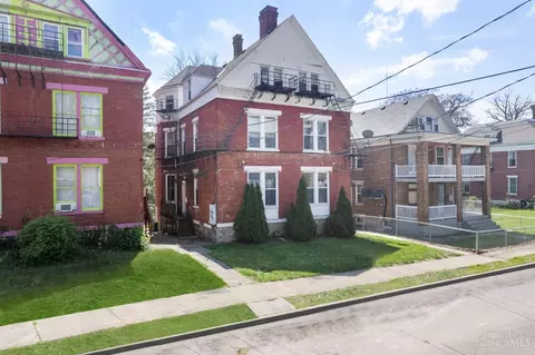 823 Oak #825, Cincinnati, OH 45206