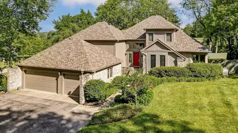 910 Mead Rd, Sugarcreek Township, OH 45305