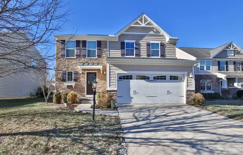 4811 Lakeview Ct, South Lebanon, OH 45065