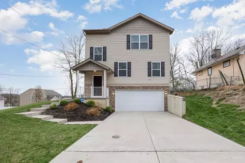 1927 Washburn St, Cincinnati, OH 45223