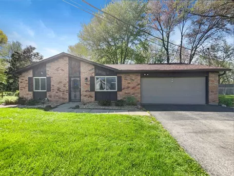 3631 Lewis Rd, Amelia, OH 45102