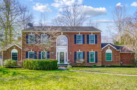 1335 Avalon Dr, Hamilton Township, OH 45039