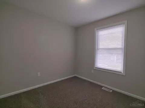 956 Golfview Dr, Hamilton, OH 45013 photo 12