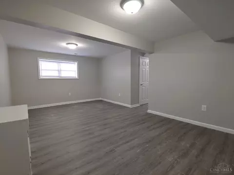 956 Golfview Dr, Hamilton, OH 45013 photo 21