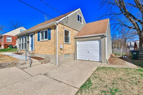 1186 Hempstead Dr, Cincinnati, OH 45231 photo 26