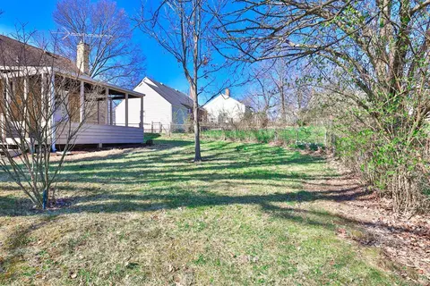 1186 Hempstead Dr, Cincinnati, OH 45231 photo 22