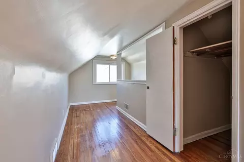 1186 Hempstead Dr, Cincinnati, OH 45231 photo 32