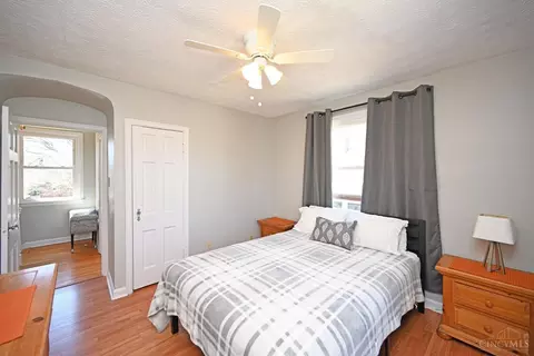 Bedroom - 6757 Siebern Ave, Silverton, OH 45236 photo 5 of 5