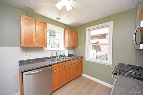 Kitchen - 6757 Siebern Ave, Silverton, OH 45236 photo 1 of 4