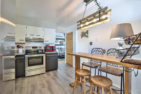 Kitchen - 2683 Ebenezer Rd, Cincinnati, OH 45233 photo 2 of 3