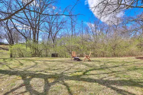 Exterior - 2683 Ebenezer Rd, Cincinnati, OH 45233 photo 12 of 14