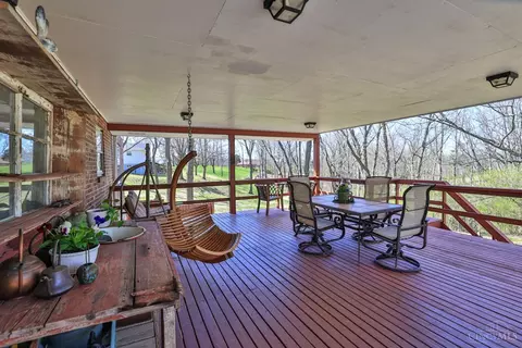 Exterior - 2683 Ebenezer Rd, Cincinnati, OH 45233 photo 5 of 14