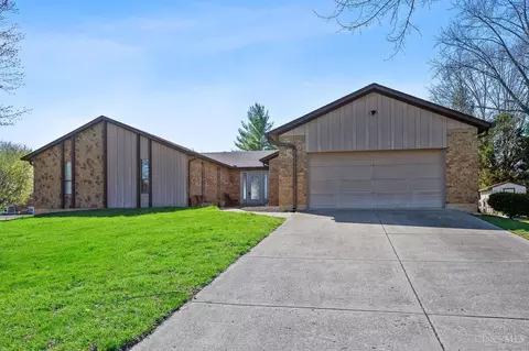 7439 Fence Row, West Chester, OH 45069