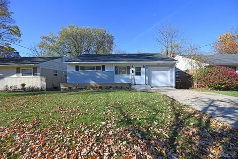 8633 Mockingbird Ln, Cincinnati, OH 45231